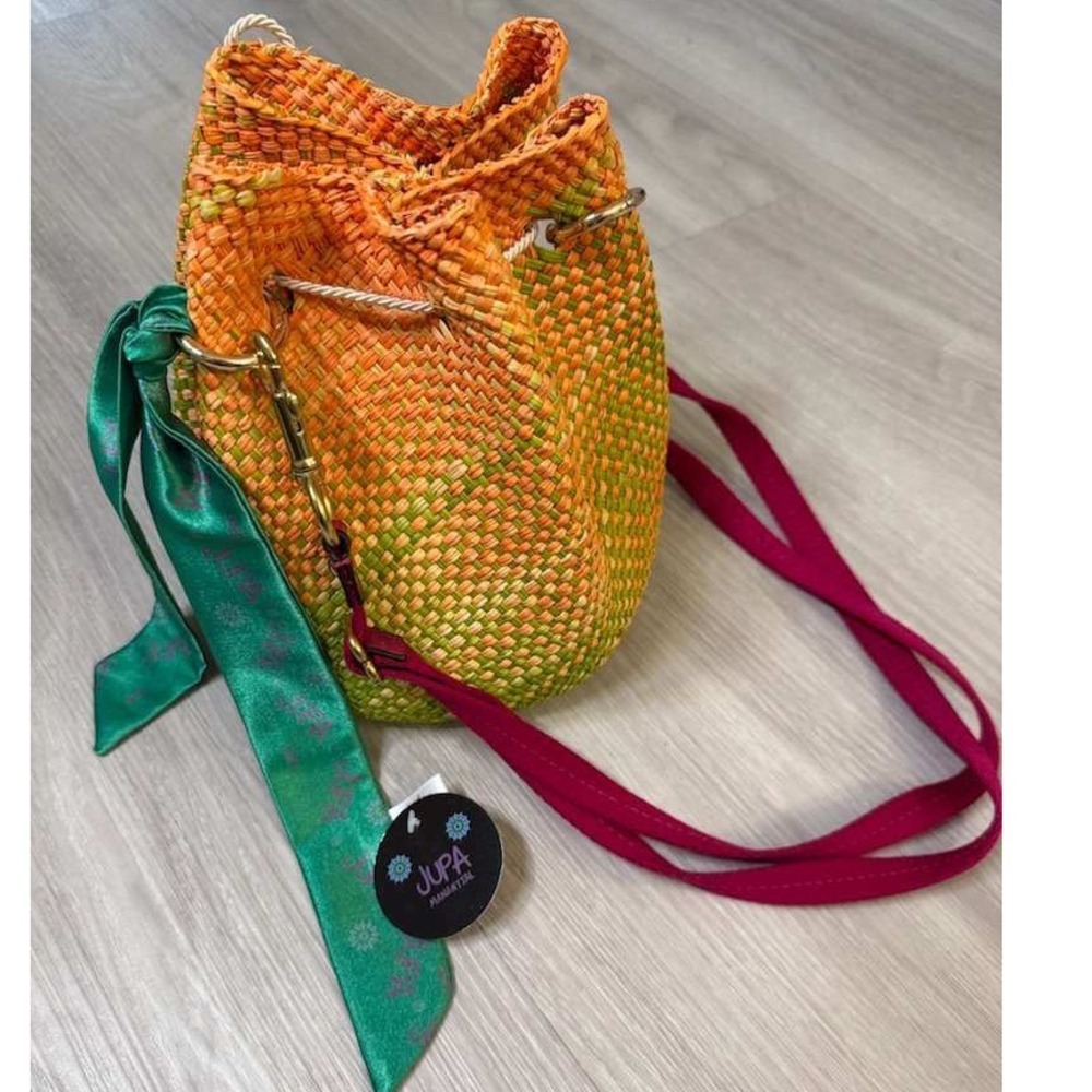 Jupa Manantial Woven Straw Bucket Bag Womens Green Orange Handmade Crossbody